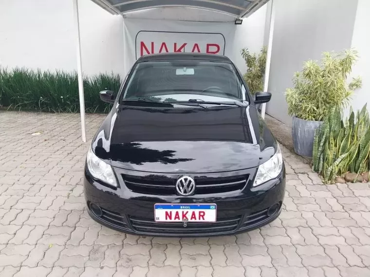 Volkswagen Voyage Preto 1