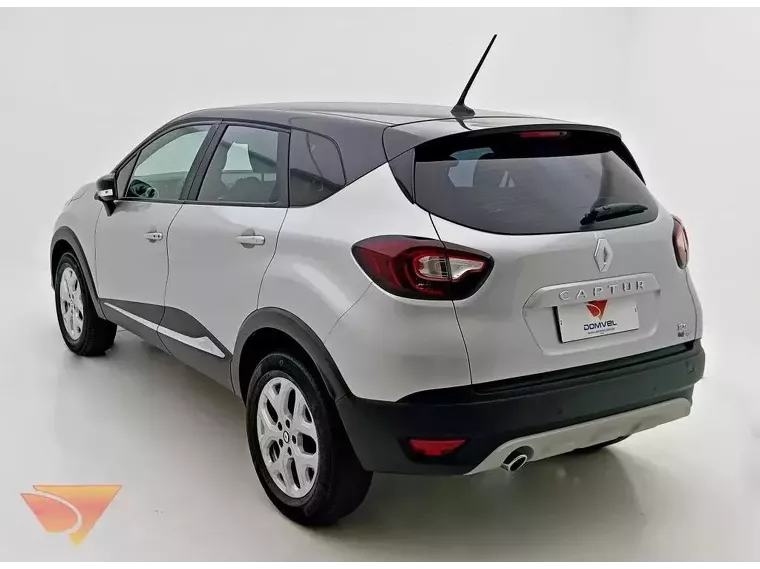 Renault Captur Prata 6