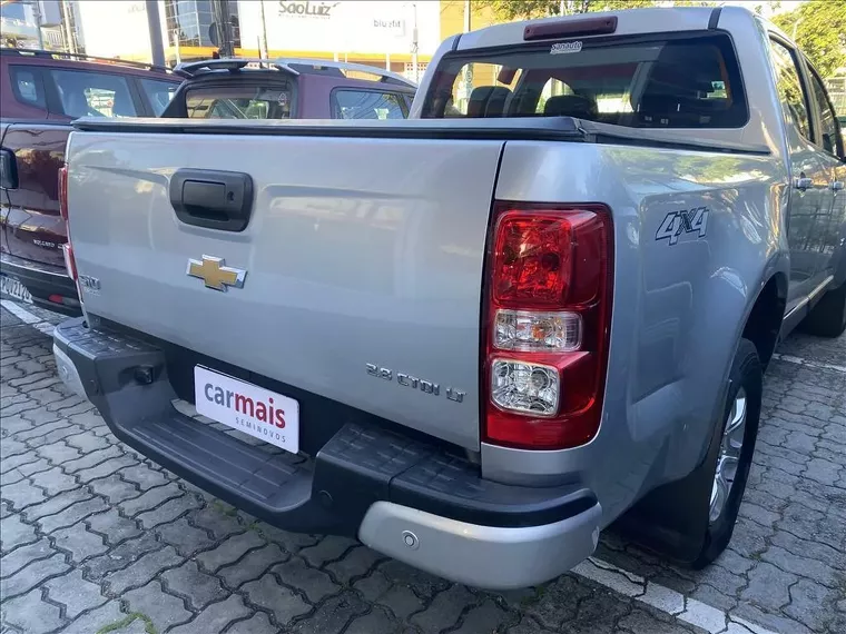 Chevrolet S10 Prata 1