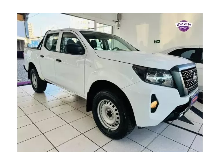 Nissan Frontier Branco 5