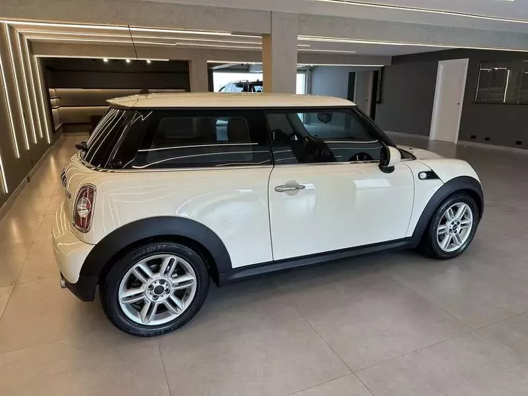 Mini Cooper Branco 9