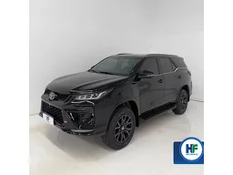 Toyota Hilux SW4