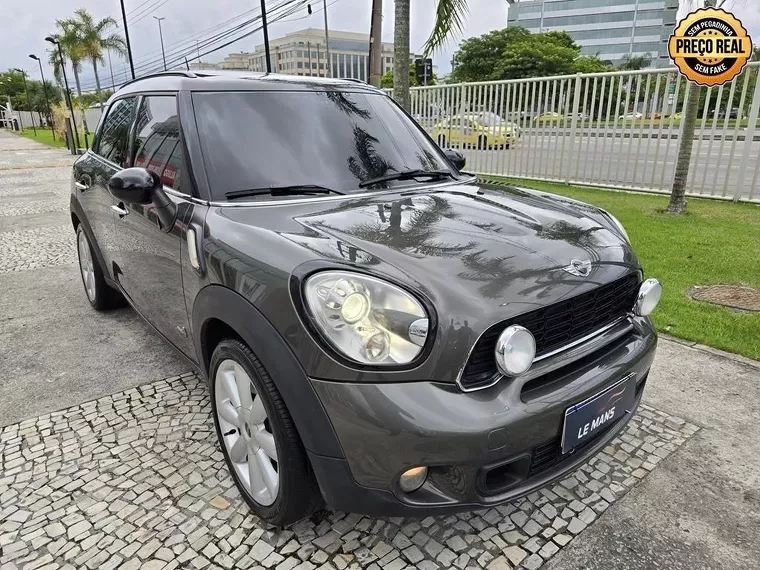 Mini Countryman Cinza 1