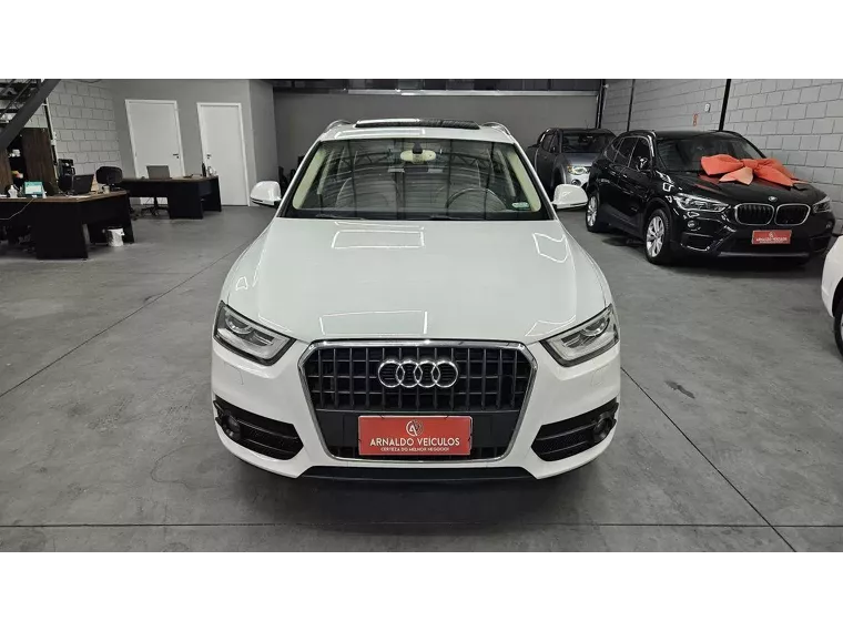 Audi Q3 Branco 3
