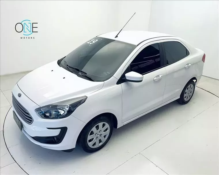 Ford KA Branco 12