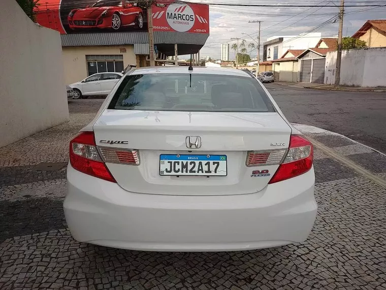 Foto do carro