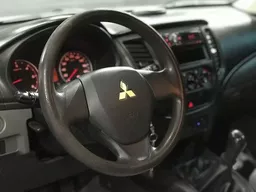 Mitsubishi L200 Triton