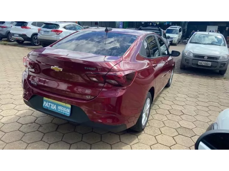 Chevrolet Onix Vermelho 5