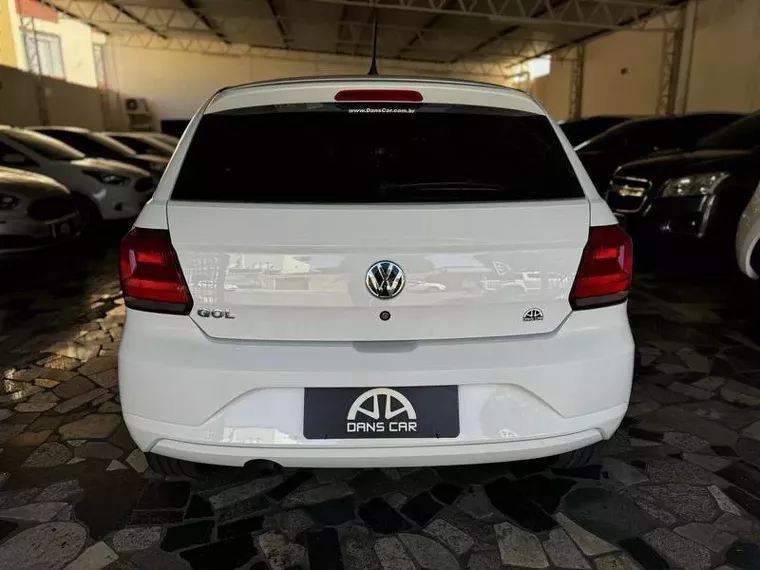 Volkswagen Gol Branco 6