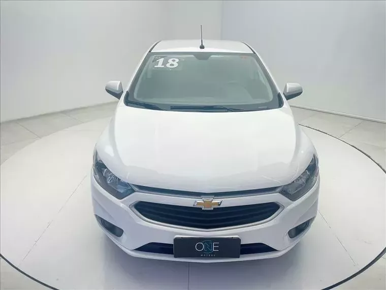 Chevrolet Prisma Branco 2