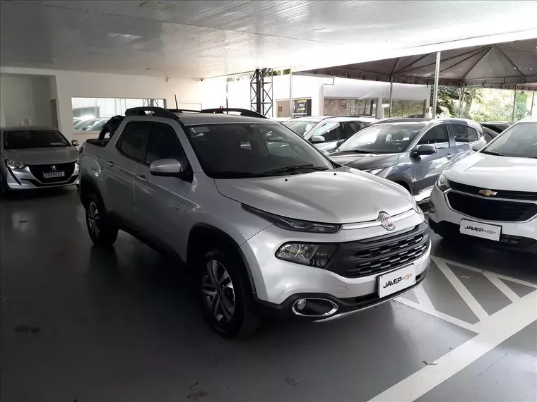 Fiat Toro Prata 2