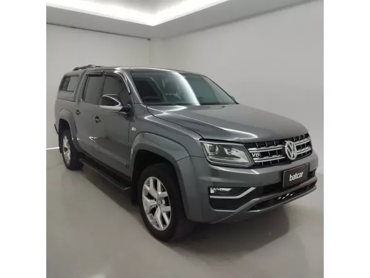 Volkswagen Amarok Cinza 7