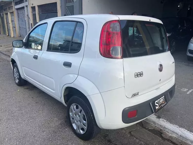 Fiat Uno Branco 4
