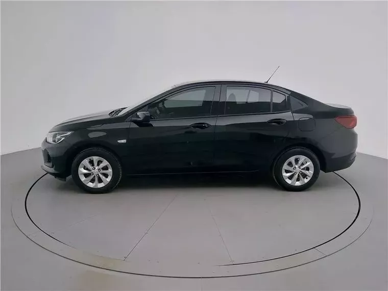 Chevrolet Onix Preto 13