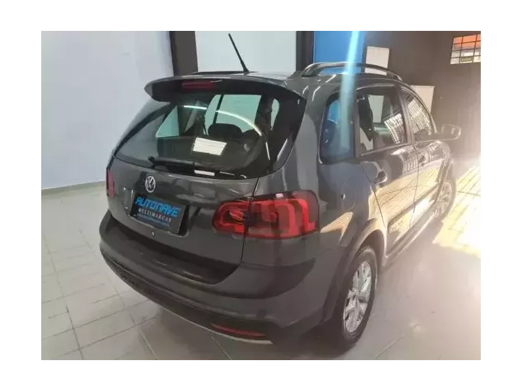 Volkswagen Space Cross Cinza 1