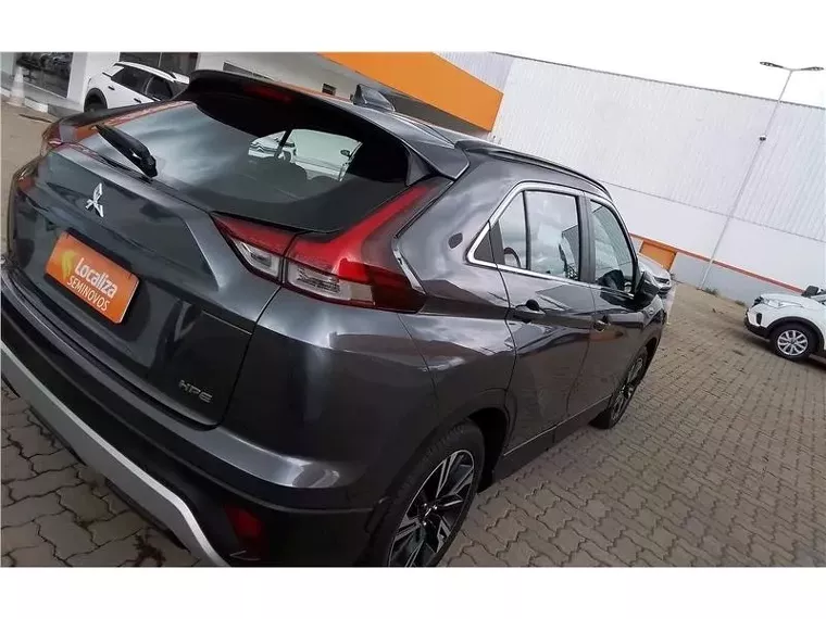 Mitsubishi Eclipse Cross Cinza 19