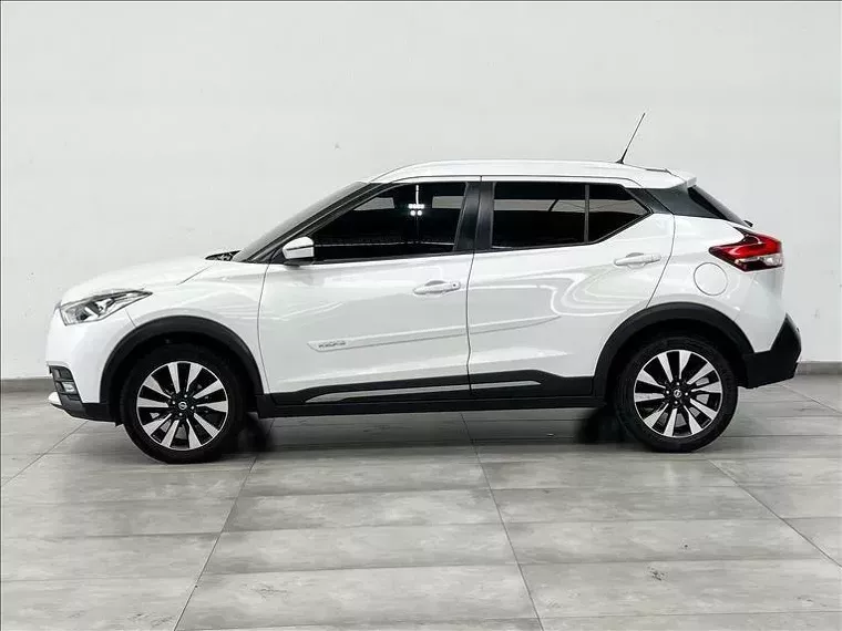 Nissan Kicks Branco 2