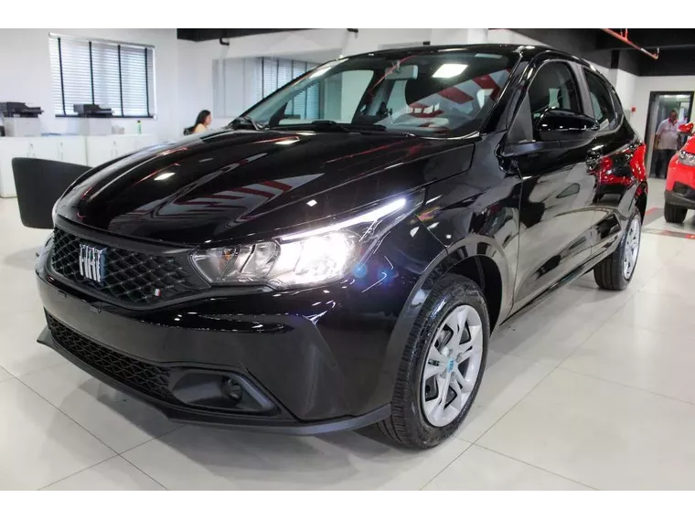 Fiat Argo Preto 13