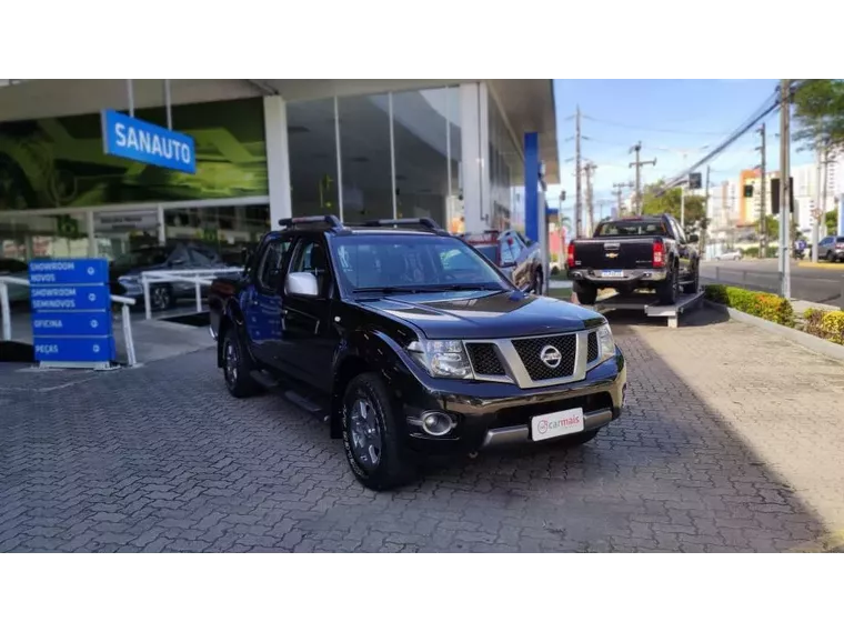 Nissan Frontier Preto 8