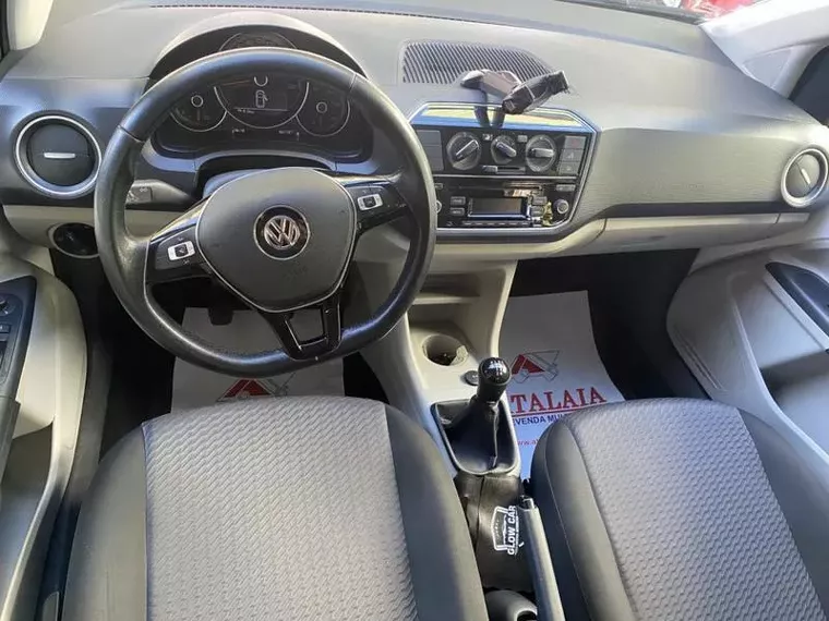 Volkswagen UP Branco 4