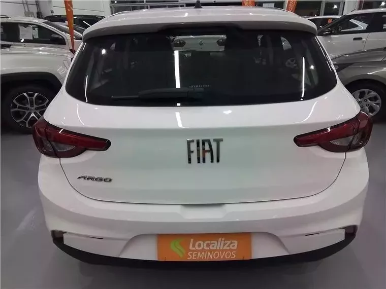 Fiat Argo Branco 4