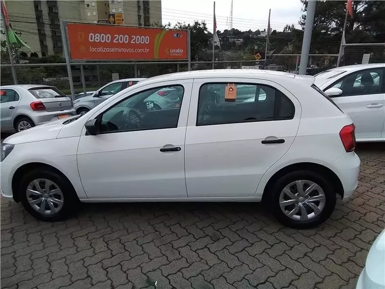 Volkswagen Gol Branco 9