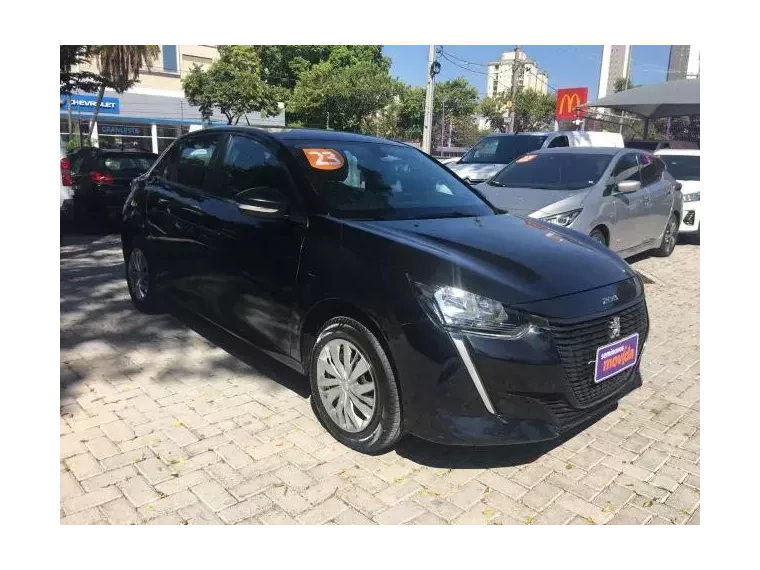 Peugeot 208 Preto 3