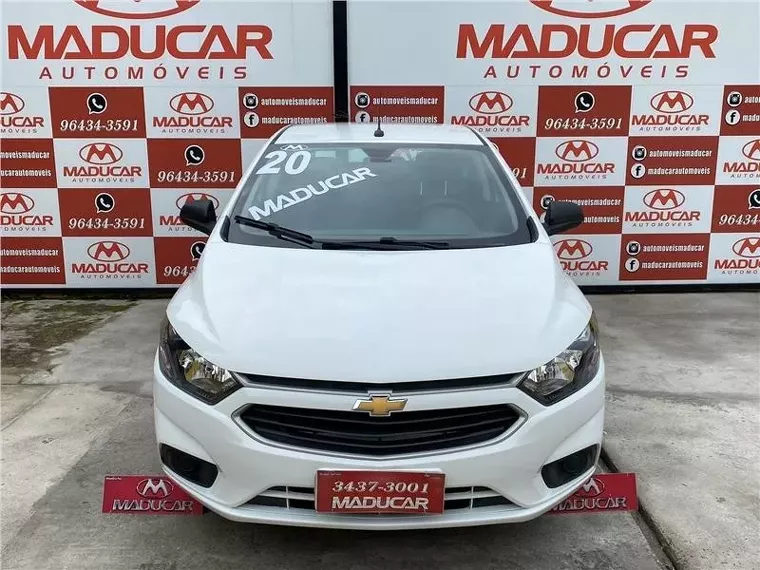 Chevrolet Onix Branco 1