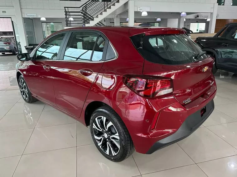 Chevrolet Onix Vermelho 7