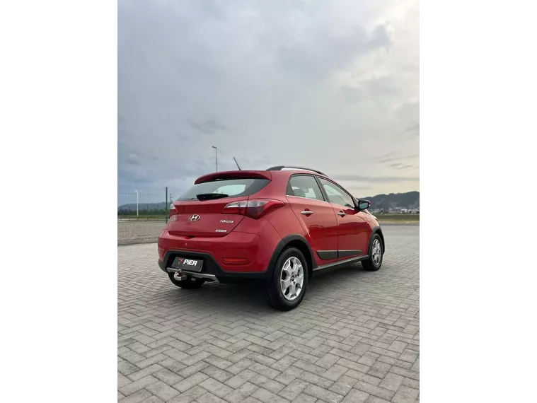 Hyundai HB20X Vermelho 4