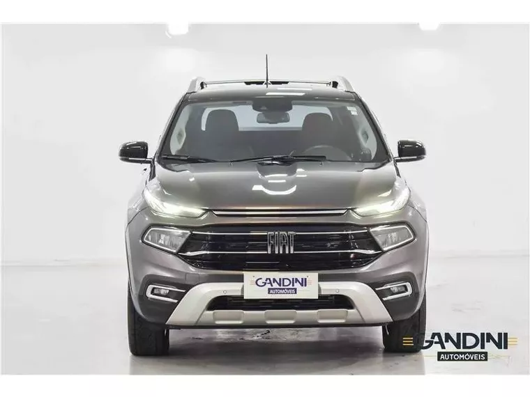 Fiat Toro Cinza 12