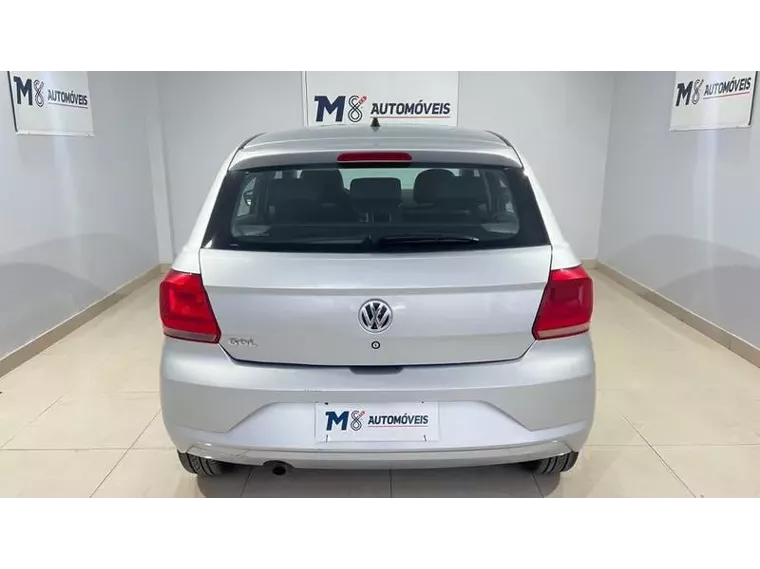 Volkswagen Gol Prata 5