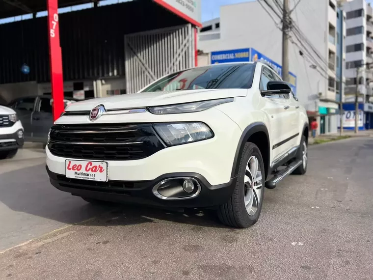 Fiat Toro Branco 5