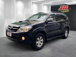 Toyota Hilux SW4