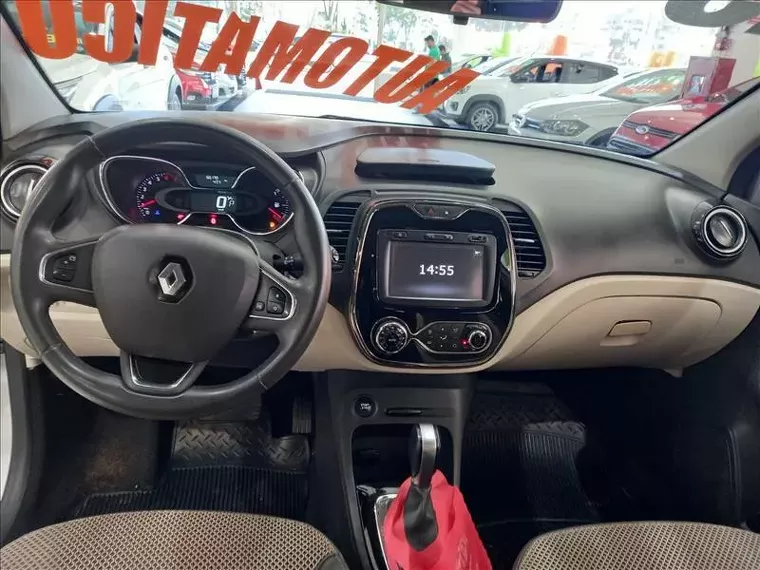 Renault Captur Prata 6