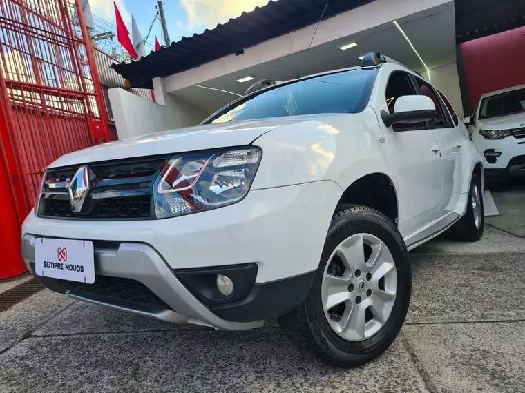 Renault Duster Branco 9