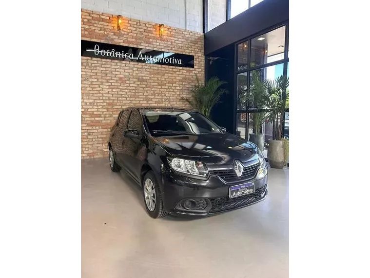 Renault Sandero Preto 3