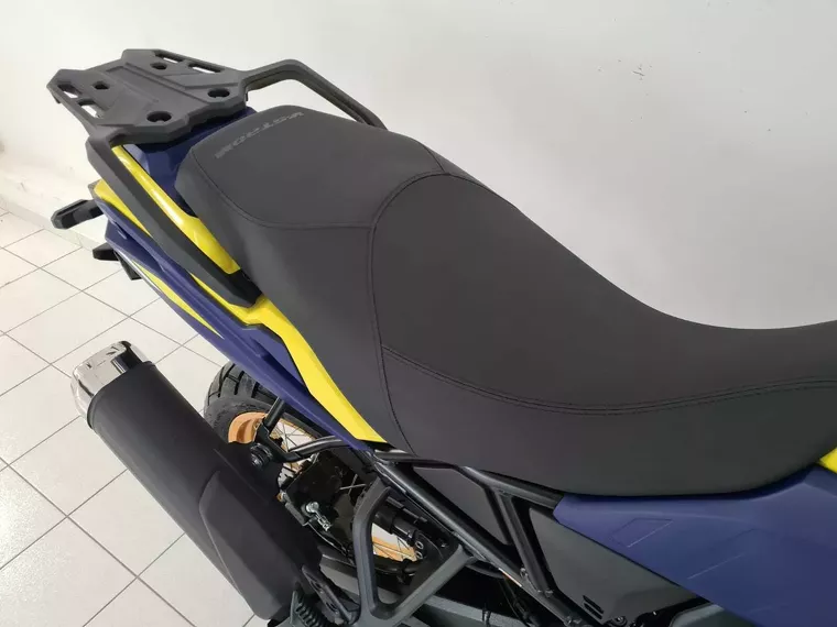 Suzuki V-Strom Amarelo 8