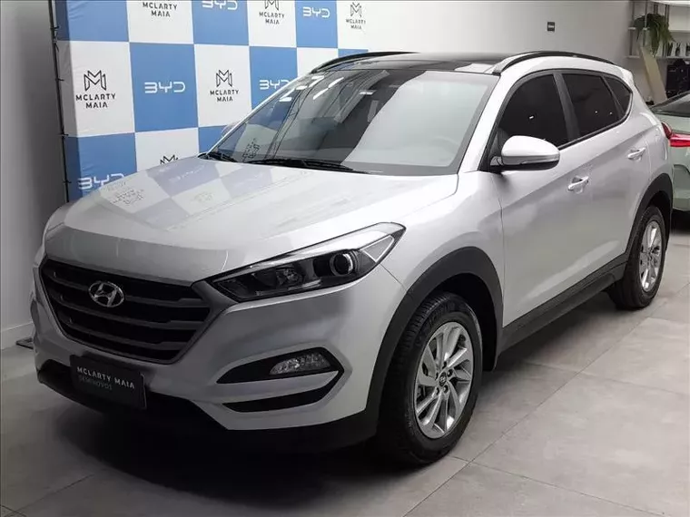 Hyundai Tucson Prata 1