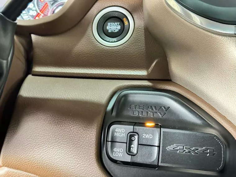 Carro RAM 2500 6.7 I6 Laramie 2022 4475714 Embu das Artes SP