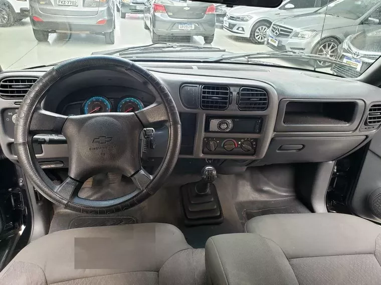 Chevrolet S10 Preto 7