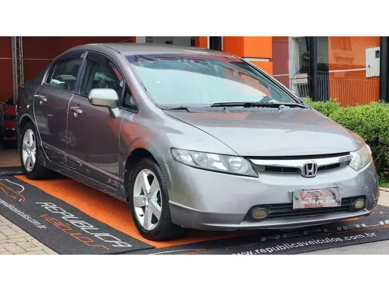 Honda Civic Cinza 1