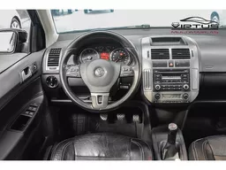 Volkswagen Polo Sedan