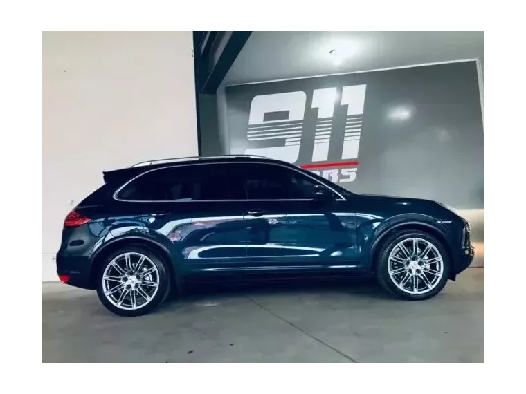 Porsche Cayenne Azul 5