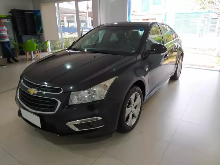 Chevrolet Cruze Preto 3