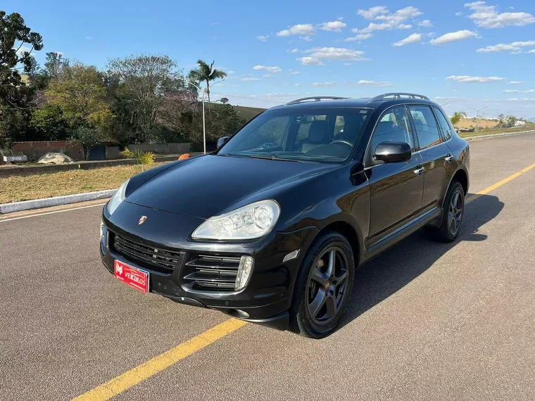 Porsche Cayenne Preto 1