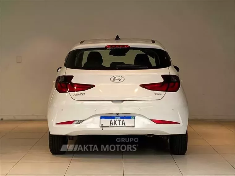 Hyundai HB20 Branco 13