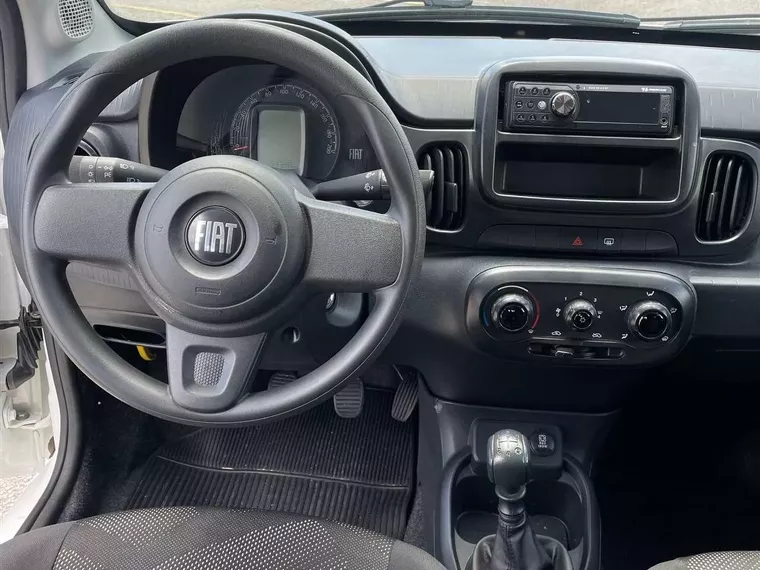 Fiat Mobi Branco 3