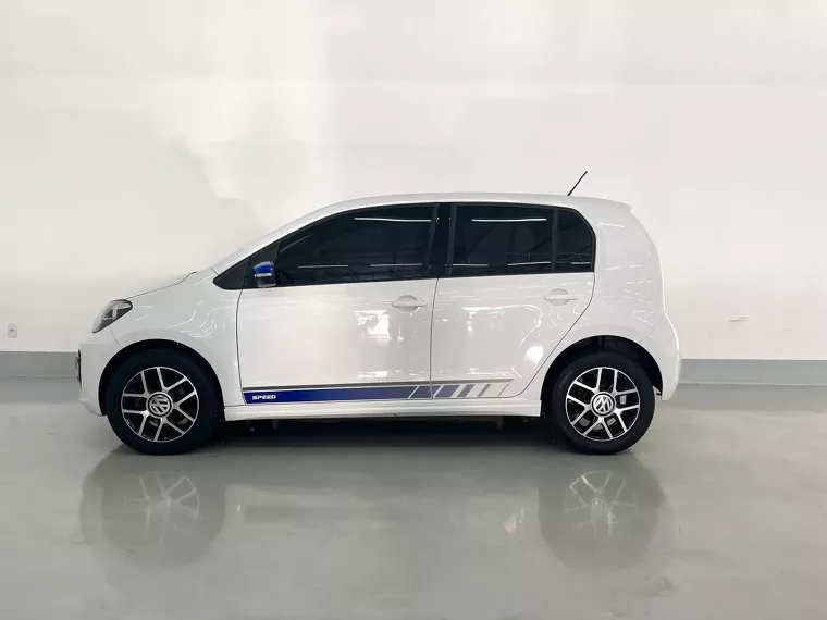 Volkswagen UP Branco 4