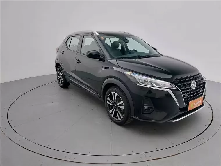 Nissan Kicks Preto 18